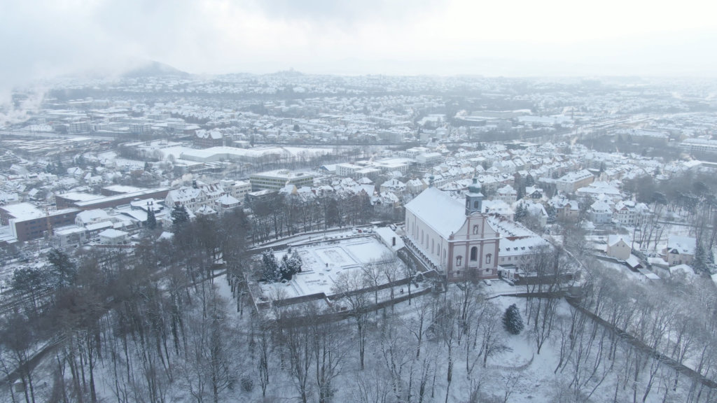 Fulda im Winter - Luftaufnahmen - Stockfootage - Aerial